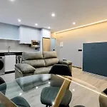 아파트 Anjalar *
