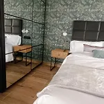 Anjalar 아파트