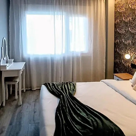 Anjalar Педренья